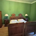 Zamek Bystrice Nad Uhlavou *