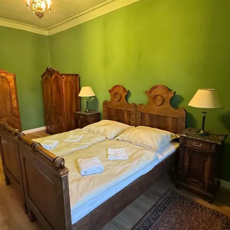 شقة Zamek Bystrice Nad Uhlavou