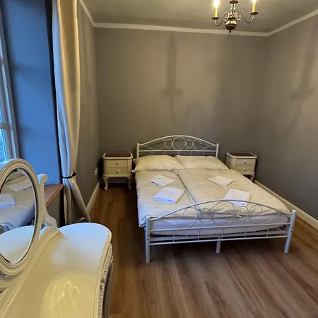 Zámek Bystřice Nad úhlavou Apartmán *