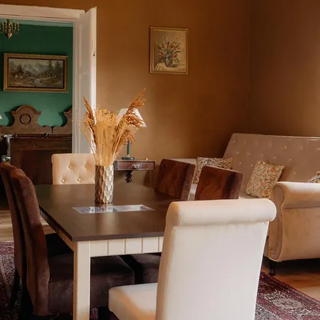 Zamek Bystrice Nad Uhlavou Apartment *