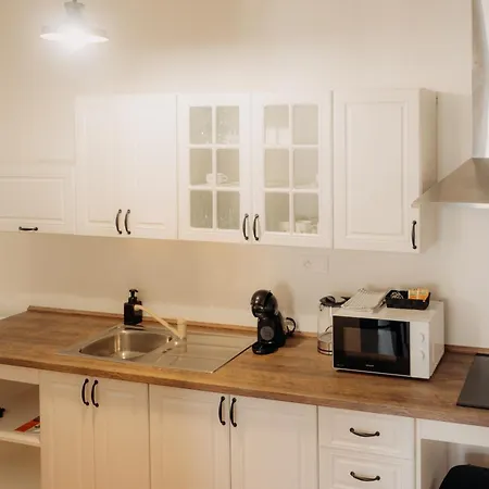 Apartment Zamek Bystrice Nad Uhlavou