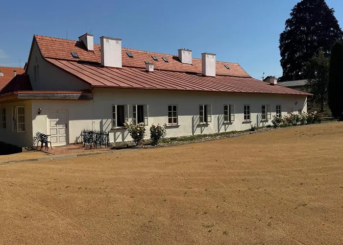 Apartmán Zámek Bystřice Nad úhlavou *